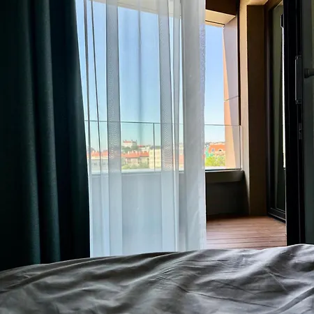 Sky Park Deluxe - Castle View - Free Parking Apartmán