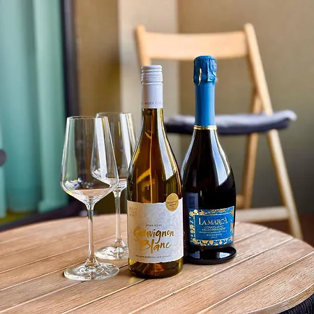 Sky Park Deluxe - Castle View - Free Parking Bratislava